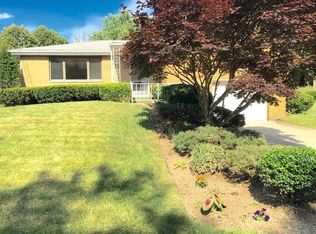 1 Sunsetview Dr, Pittsburgh, PA 15229