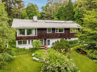 6 Mitchell Ln, Hanover, NH 03755