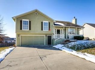 4005 NE 83rd St, Kansas City, MO 64119