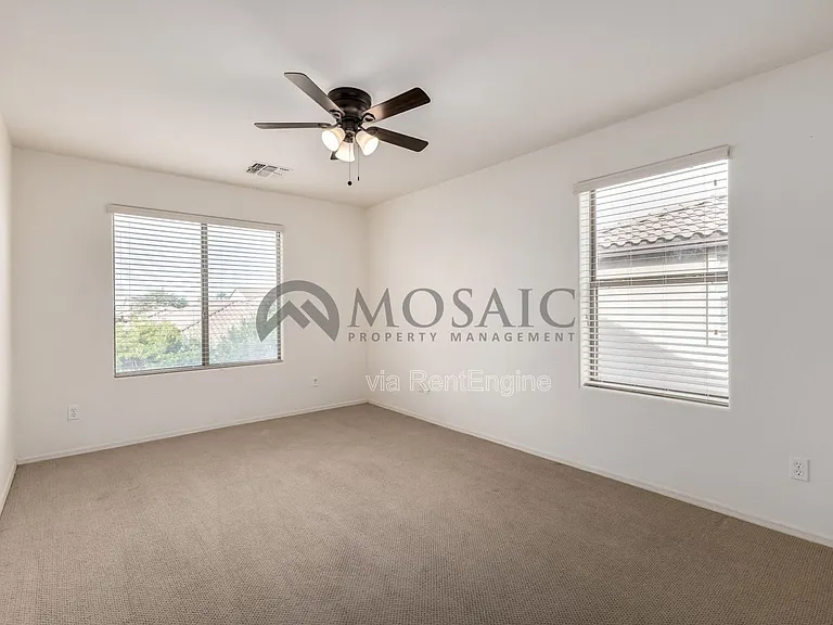 2656 E Boston St — Photo 31