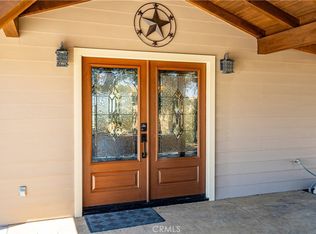 5530 El Pharo Dr, Adelaide, CA 93446