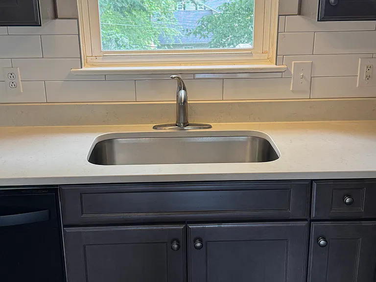 1010 Ridgeway Ave #8 — Photo 7