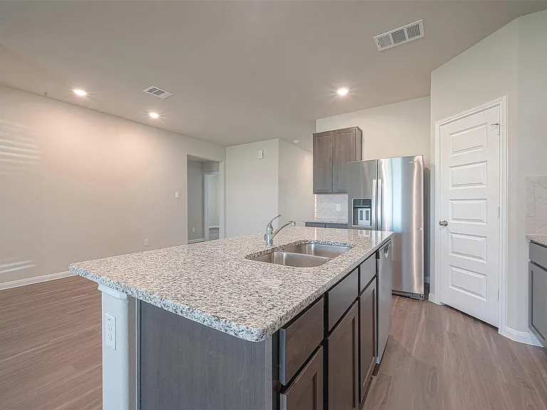 5318 Briana Dee Dr — Photo 15