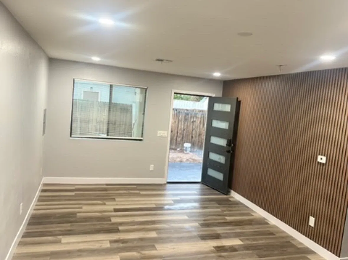 2 bed, 700 sqft, $1,835 — Photo 4