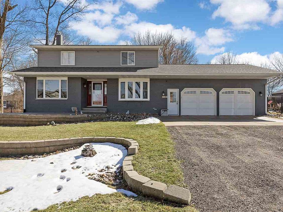 1st image of 1105 Maple St