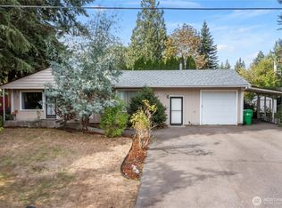 3606 Entrada Dr NE, Olympia, WA 98506