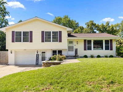 2712 W Overhill Rd, Peoria, IL, 61615