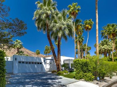 985 N Via Monte Vis, Palm Springs, CA, 92262