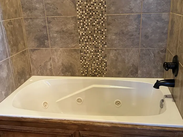 3408 Enclave Ln — Photo 20