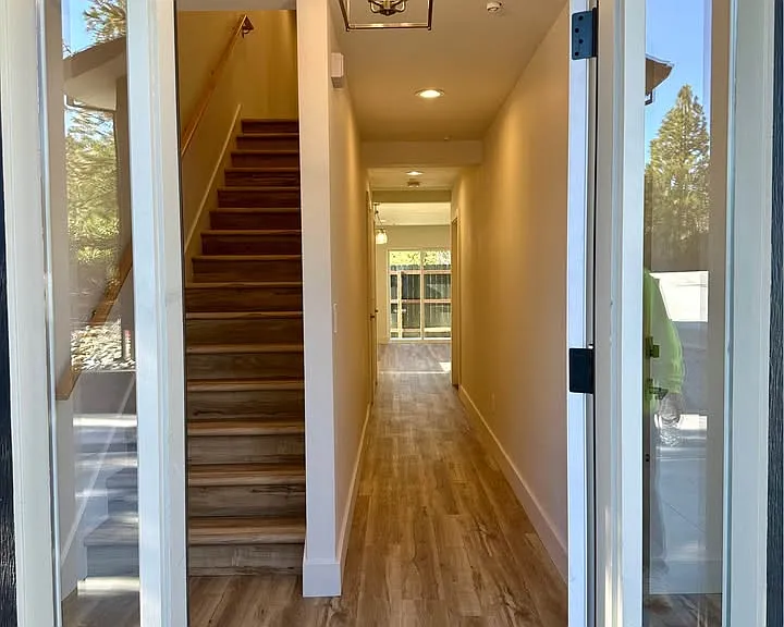 1827 Grant Rd — Photo 7