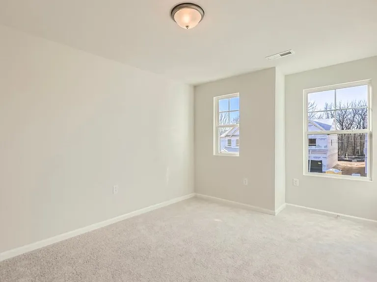 137 S Finley Landing Pkwy — Photo 11