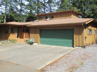 88605 Weiss Estates Ln, Bandon, OR 97411