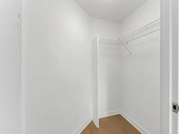 888 Main Street image 11 of 19