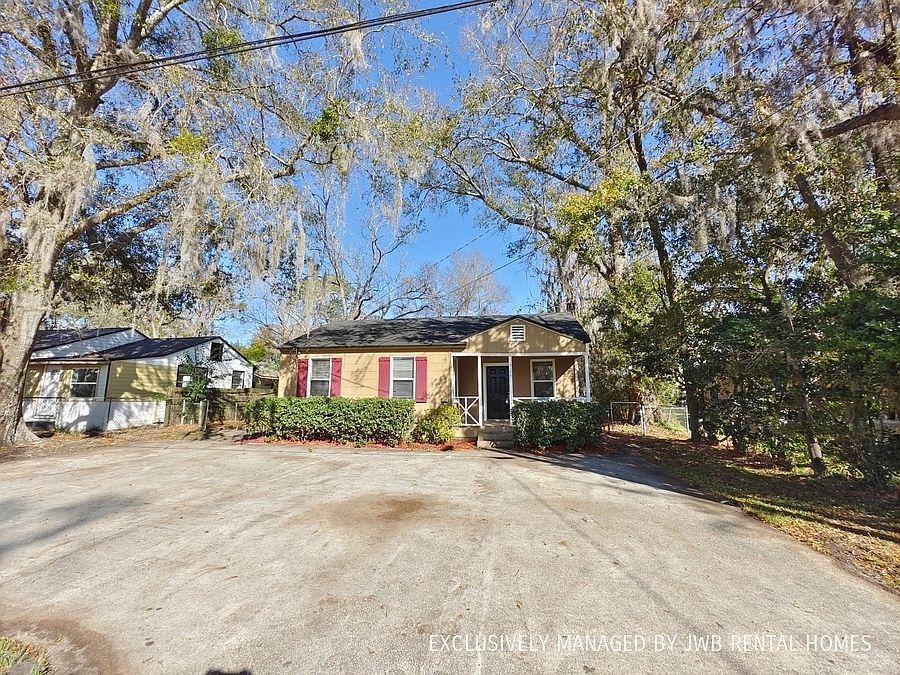 1st image of 6129 Lynnwood Ave