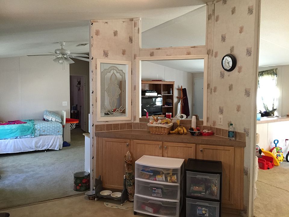2nd image of 9019 Glover Ct