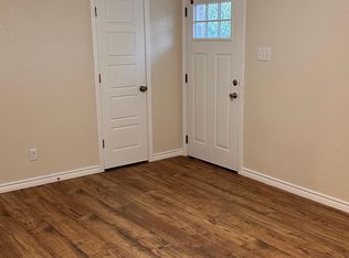 5319 Goodman St, Dallas, TX 75211