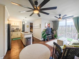 1415 Punahou St APT 901, Honolulu, HI 96822