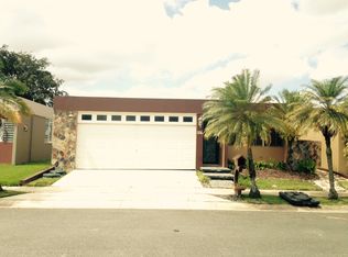 Calle Monte Real 56  Urb Villa Del Monte, Toa Alta, PR 00953