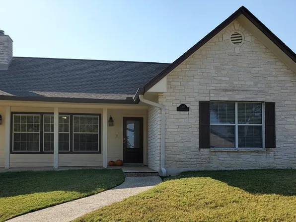 109 Saint Andrews Loop, Kerrville, TX 78028