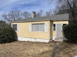 525 Seminole Dr, Fairfield, AL 35064