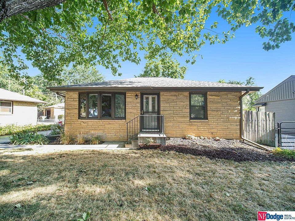 1st image of 5031 Sherwood Dr
