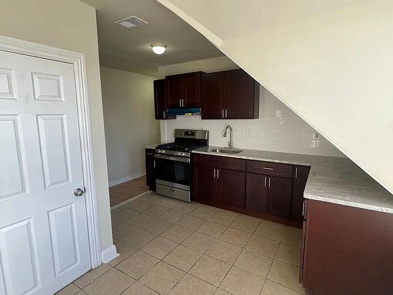 9413 Bustleton Ave #B — Photo 7