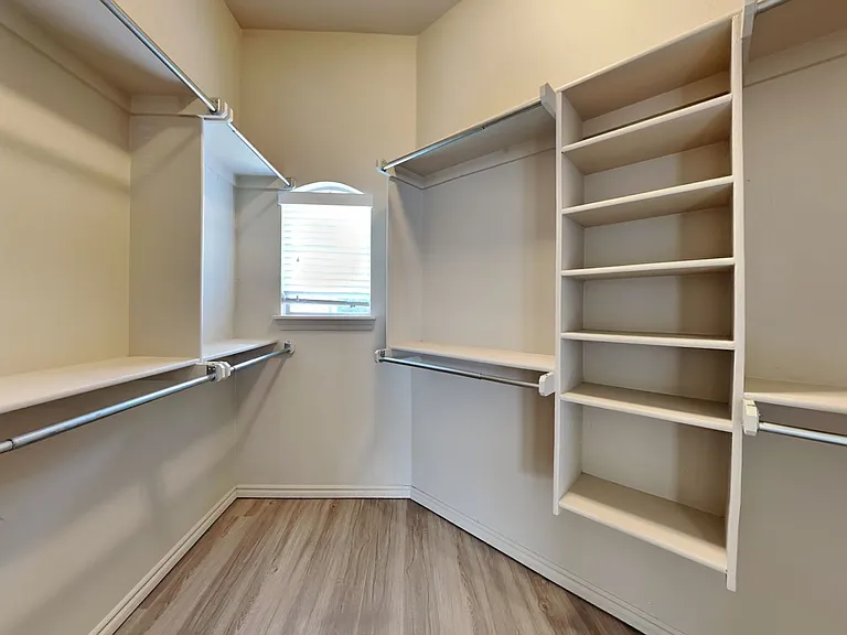 701 Abilene Way — Photo 14