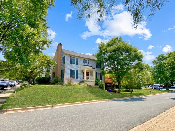 10642 Tuppence Ct, Rockville, MD 20850