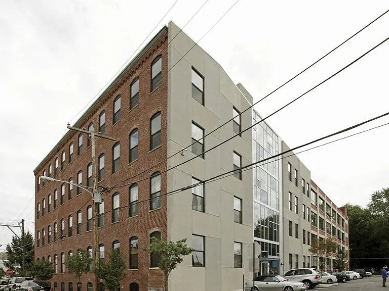 1714 Memphis St #305 — Photo 12
