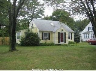 271 Buckland St, Plantsville, CT 06479