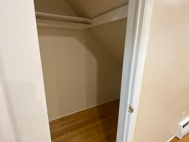 2510 Harding Ave #1 — Photo 1
