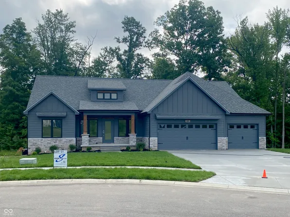 3604 Maple Ridge Dr, Columbus, IN 47201