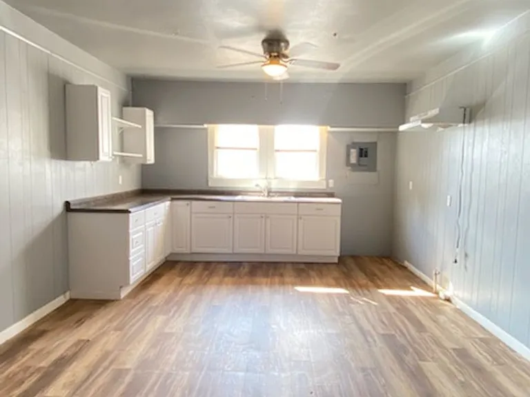 630 S 15th St — Photo 4