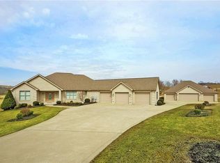 150 Palonder Ln, Perryopolis, PA 15473