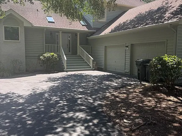 11 Angler Hall, Johns Island, SC 29455