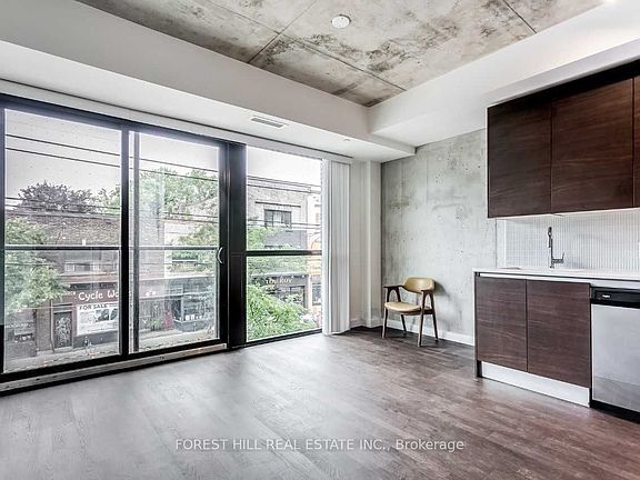 5th image of 246 Logan Ave #212