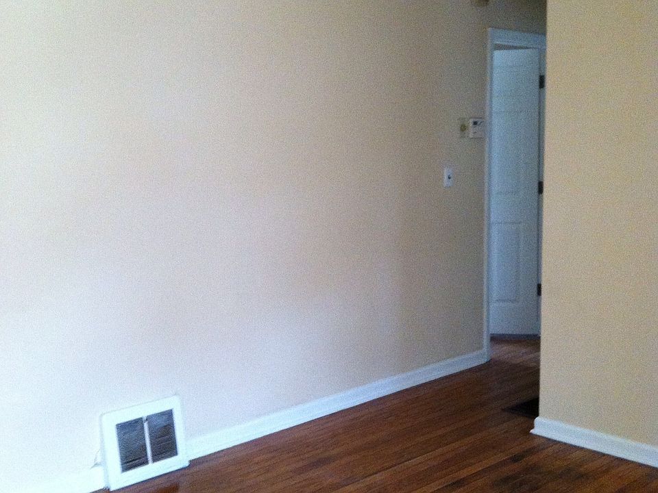 Living room going into hallway