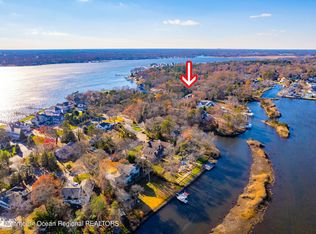 388-390 W Princeton Ave, Brick, NJ 08724