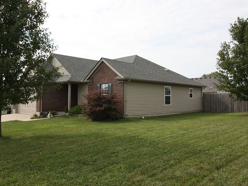 1st image of 124 Dublin Ln