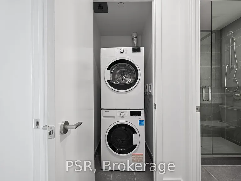 6 Greenbriar Rd #521 — Photo 9