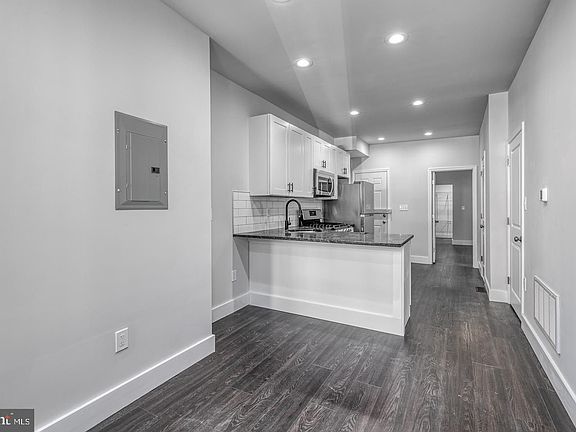 2nd image of 2515 N 7th St #1