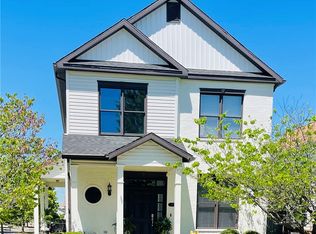 901 NE Arleta Gdns, Bentonville, AR 72712