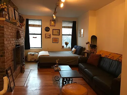 Rented by Giladi Realty | media 14