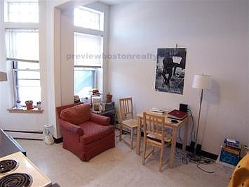 2nd image of 206 Chestnut Hill Ave #A2
