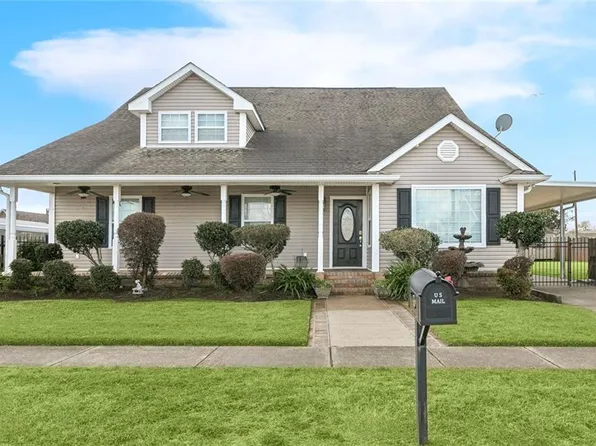 416 Riess Pl, Chalmette, LA 70043