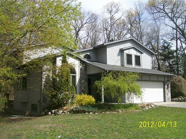 1st image of 2420 Valentine Blvd NE