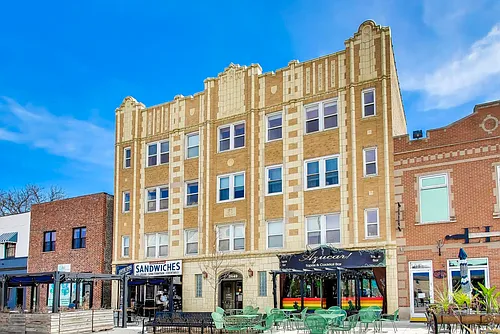 2649 N Kedzie Ave Photo 1