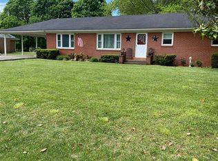 8273 N Dixie Hwy, Bonnieville, KY 42713