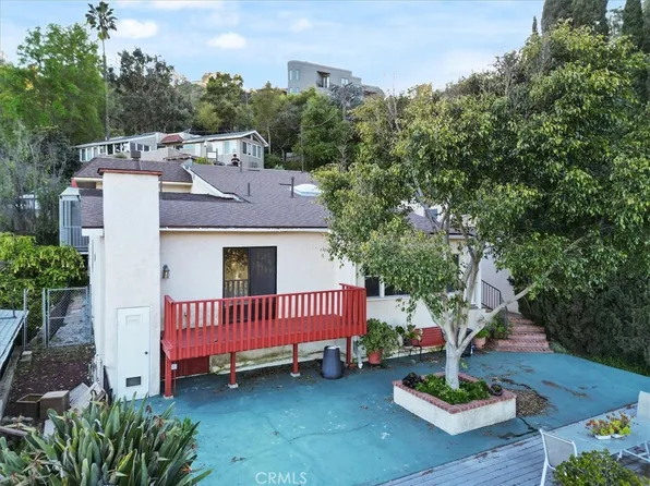2912 Park Center Dr, Los Angeles, CA 90068
