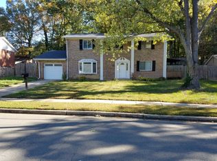 6901 Ontario St, Springfield, VA 22152